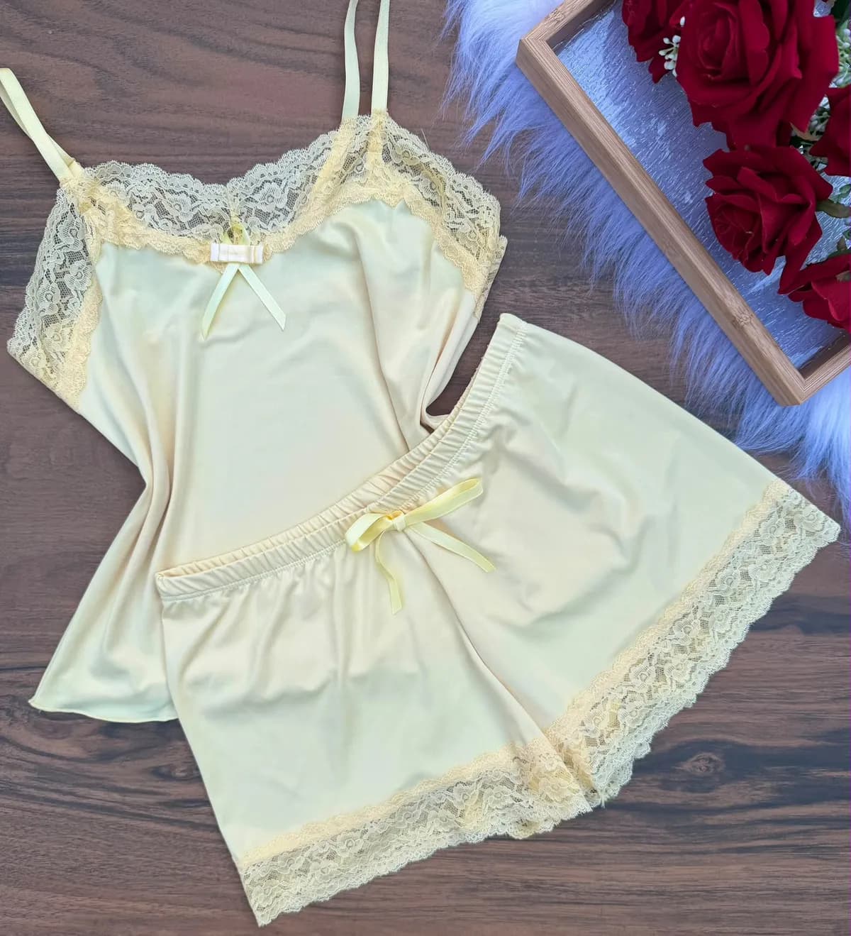 Baby Doll Felícia — Amarelo Bebê