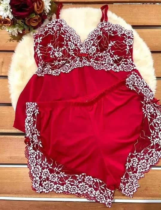 Baby Doll Magna — Vermelho com Renda Branca
