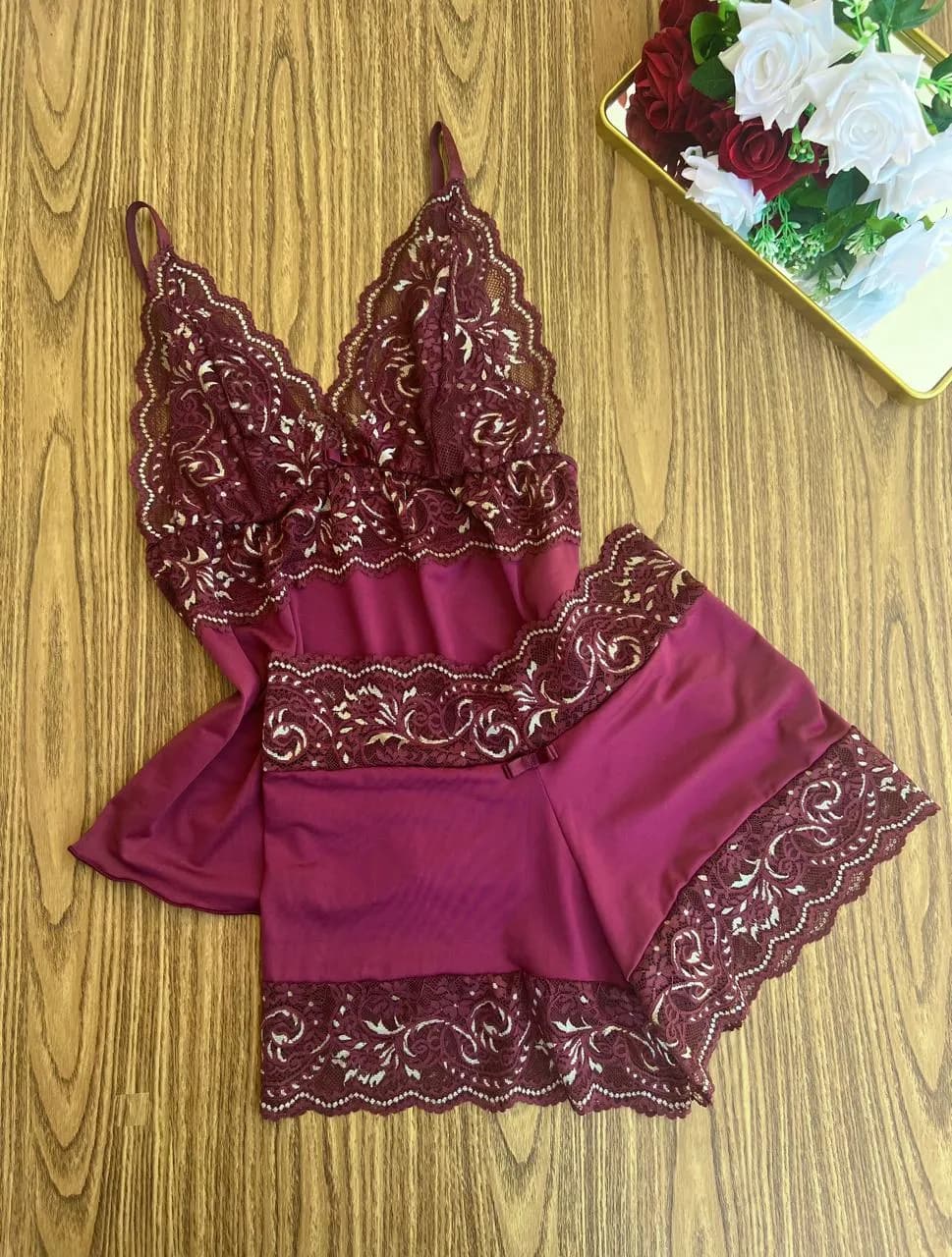Baby Doll Short Curto — Vinho