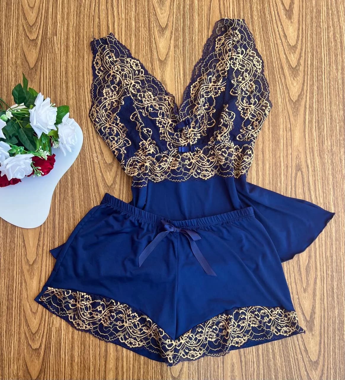Baby Doll Tifany — Marinho com Renda Dourada