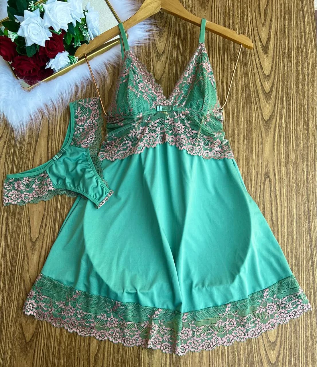 Camisola Vivian — Verde Água