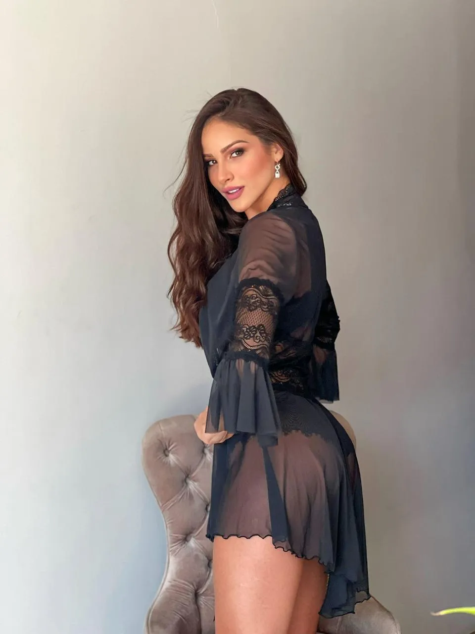 Robe Avulso de Tule Fino — Preto